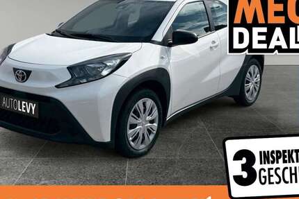 Toyota Aygo 15.531 km 15.398 &euro; Mönchengladbach 41239