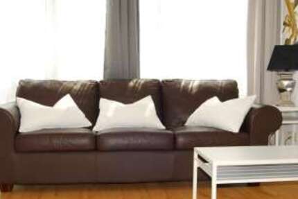 Zimmer Düsseldorf Pempelfort - 2 Zimmer, 1.450&euro; | Angebot:26878891