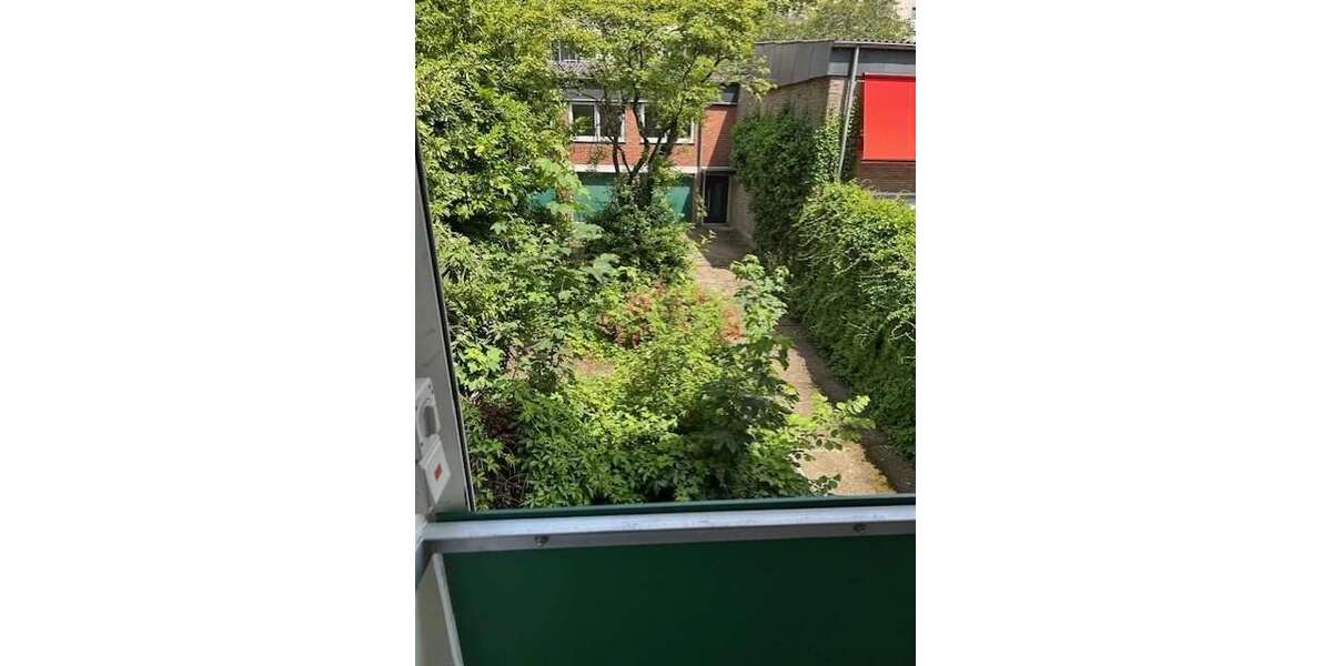 Etagenwohnung Neuss - 4 Zimmer, 87 m&sup2;, 1.195&euro; | Angebot:27488074