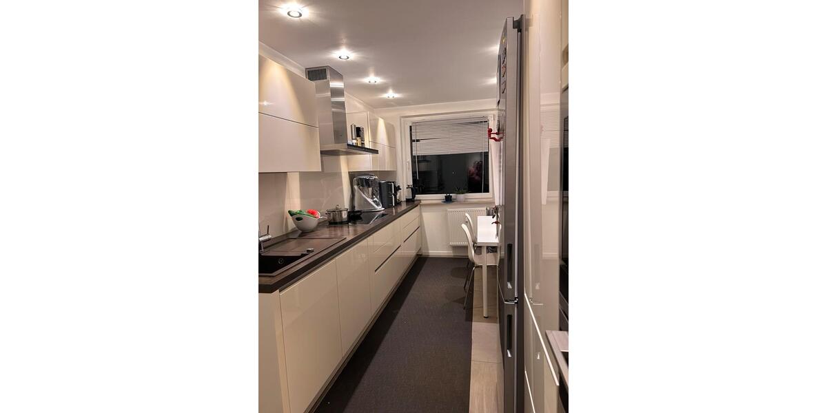 Etagenwohnung Mönchengladbach - 4 Zimmer, 95 m&sup2;, 244.000&euro; | Angebot:26235886