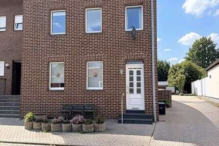 Haus Titz - 4 Zimmer, 124 m&sup2;, 230.000&euro; | Angebot:27340738