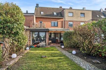 Haus Rheindahlen Rheindahlen-Land - 6 Zimmer, 140 m&sup2;, 280.000&euro; | Angebot:27005690