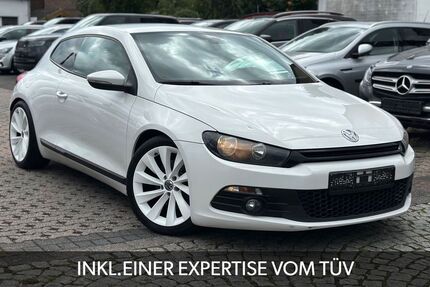 VW Scirocco 124.800 km 9.948 &euro; Mönchengladbach 41063