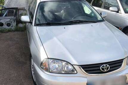 Toyota Avensis 126.000 km 3.999 &euro; Düsseldorf, Stadt 40229