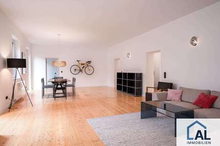 Wohnung Düsseldorf Stadtmitte - 3 Zimmer, 117 m&sup2;, 645.000&euro; | Angebot:27496299