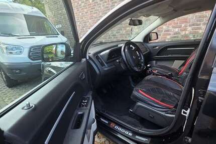 Dodge Journey 213.000 km 5.600 &euro; Viersen 41748