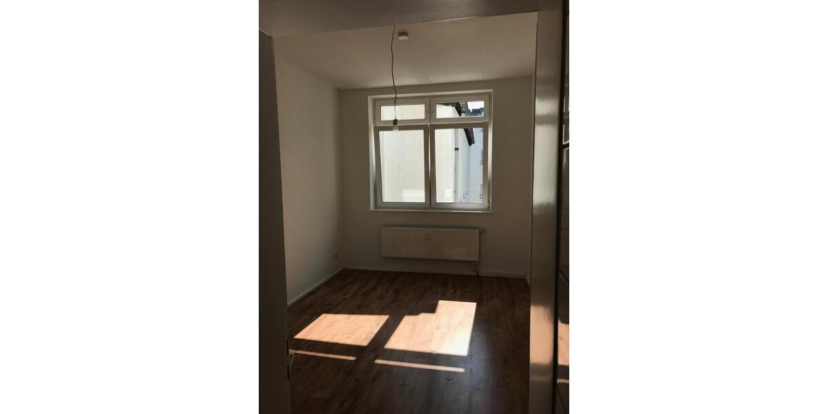 Mehrfamilienhaus, Wohnhaus Krefeld Dießem - 280.000&euro; | Angebot:26941074