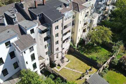 Haus Düsseldorf Bilk - 25 Zimmer, 573 m&sup2;, 1.700.000&euro; | Angebot:27404964