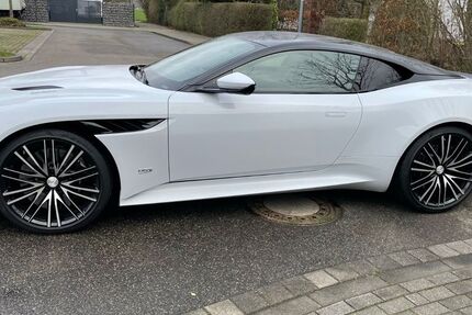Aston Martin DBS 11.100 km 198.500 &euro; Meerbusch 40668