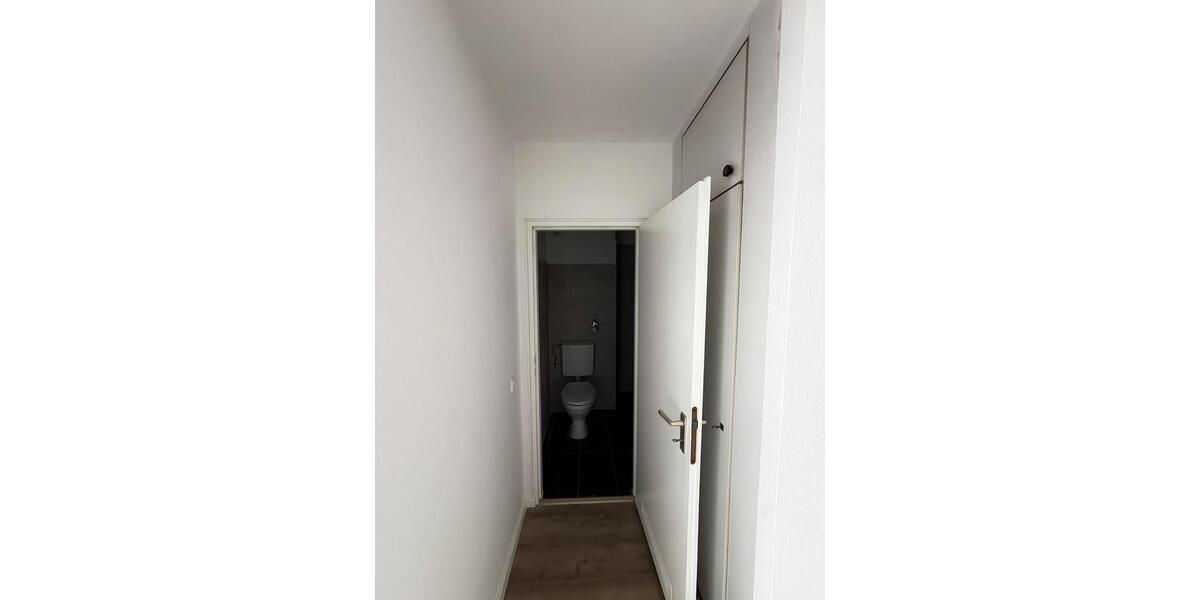 Erdgeschoßwohnung Neuss Holzheim - 1 Zimmer, 28 m&sup2;, 109.000&euro; | Angebot:27436392