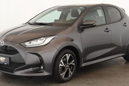 Toyota Yaris 15.200 km 22.284 &euro; Düsseldorf 40233