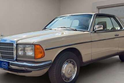 Mercedes-Benz 230 212.246 km 14.990 &euro; Düsseldorf 40235