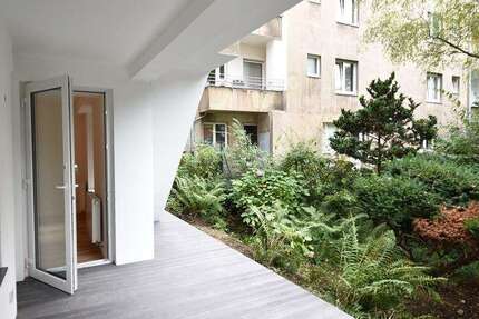 Wohnung Düsseldorf Heerdt - 2 Zimmer, 48 m&sup2;, 1.100&euro; | Angebot:27475862
