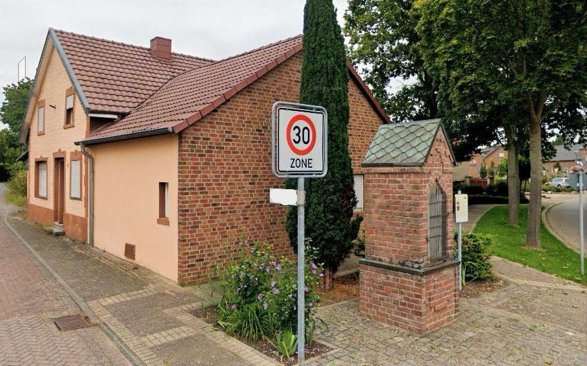 Einfamilienhaus Wassenberg - 4.5 Zimmer, 120 m&sup2;, 149.900&euro; | Angebot:27264680
