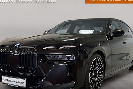 BMW i7 33.614 km 73.999 &euro; Düsseldorf 40237