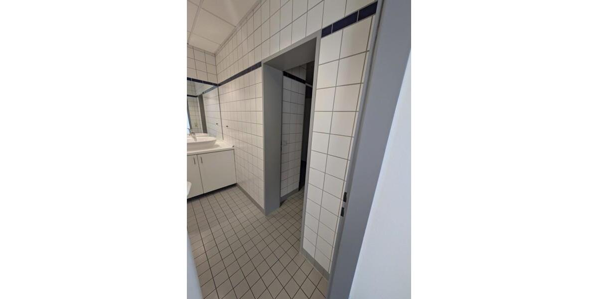 Gewerbeobjekt Düsseldorf Pempelfort - 3.760&euro; | Angebot:23008125
