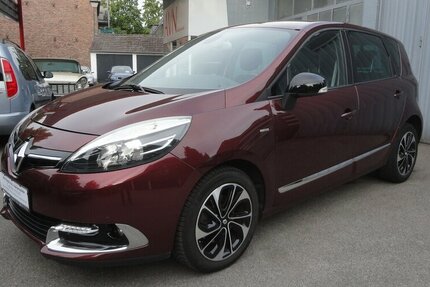 Renault Scenic BOSE Ed.1,6 Navi Klimatr.Kamera Allwetter 128.000 km 6.990 &euro; Neuss 41462