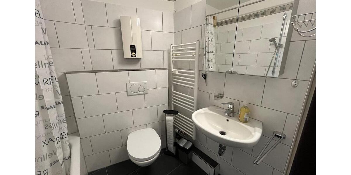 Etagenwohnung Mönchengladbach Süd - 2 Zimmer, 64 m&sup2;, 154.000&euro; | Angebot:27406460