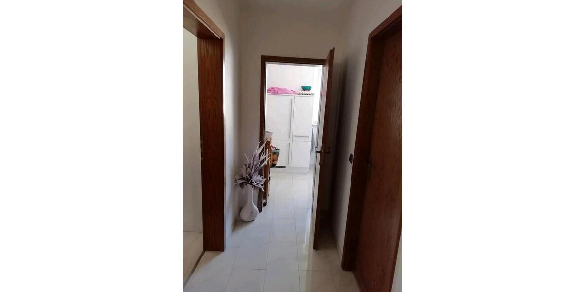 Etagenwohnung Neuss Erfttal - 1 Zimmer, 85 m&sup2;, 240.000&euro; | Angebot:27458654