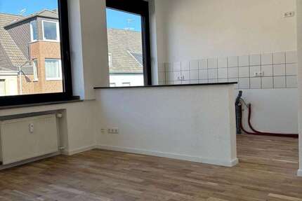 Wohnung Mönchengladbach Rheydt - 2 Zimmer, 47 m&sup2;, 550&euro; | Angebot:27397141