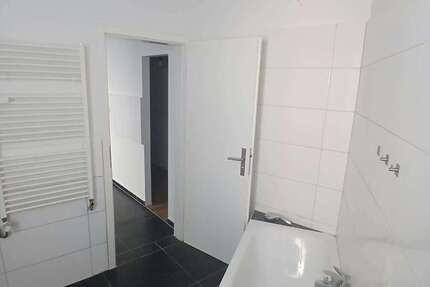 Wohnung Mönchengladbach Süd - 3 Zimmer, 71 m&sup2;, 675&euro; | Angebot:26956308