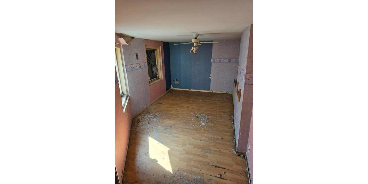 Mehrfamilienhaus, Wohnhaus Mönchengladbach - 8 Zimmer, 188 m&sup2;, 185.000&euro; | Angebot:27281448
