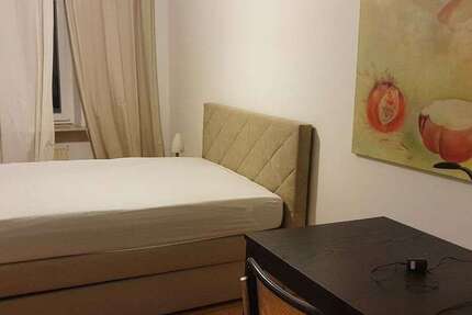 Zimmer Düsseldorf Friedrichstadt - 2 Zimmer, 1.250&euro; | Angebot:24519980