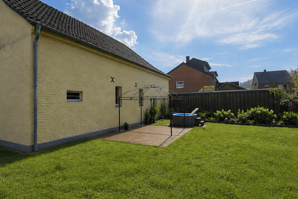 Wohnung Grevenbroich - 4 Zimmer, 149 m&sup2;, 195.000&euro; | Angebot:27294567