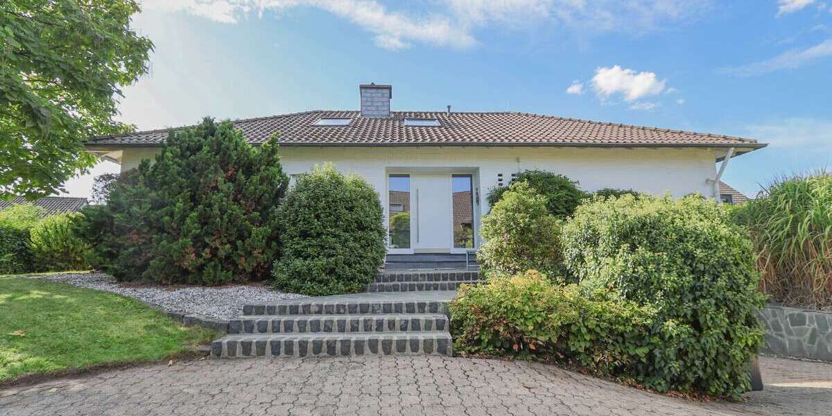 Einfamilienhaus Korschenbroich - 5 Zimmer, 204 m&sup2;, 749.000&euro; | Angebot:27451350
