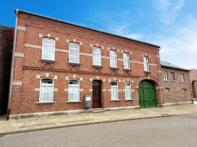 Bauernhaus, Landhaus Wegberg - 7 Zimmer, 240 m&sup2;, 785.000&euro; | Angebot:26492004