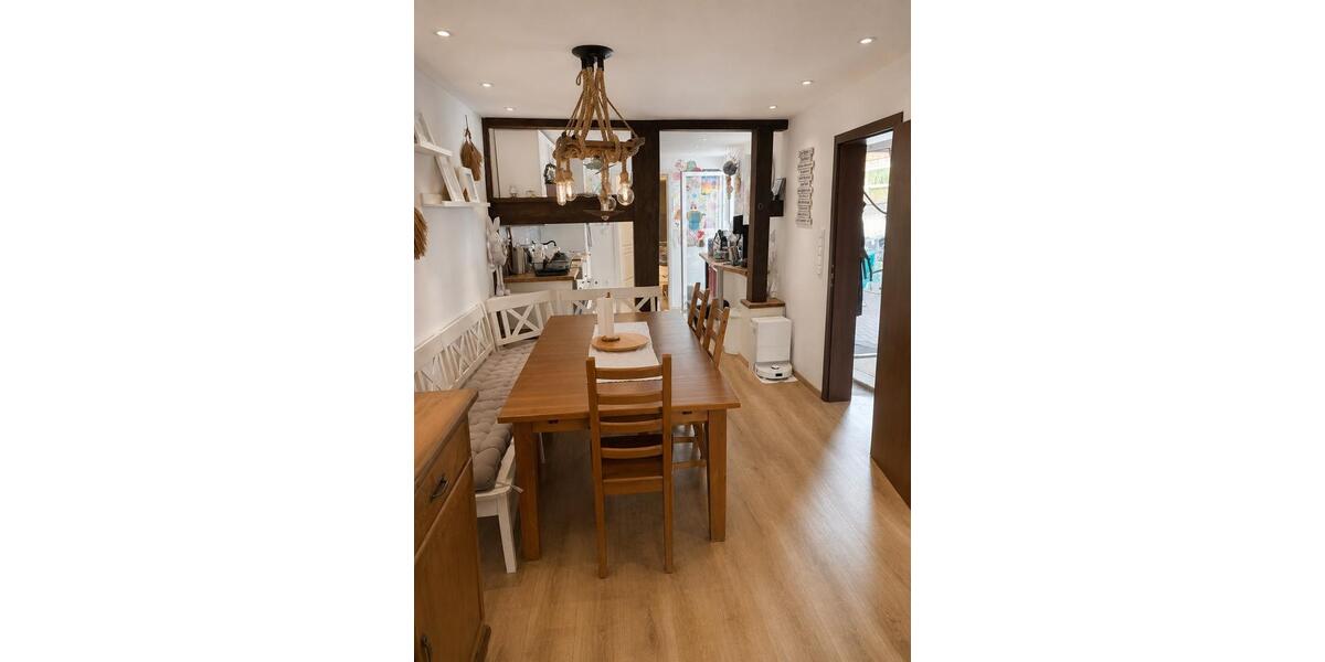 Reihenhaus Mönchengladbach West - 6 Zimmer, 140 m&sup2;, 320.000&euro; | Angebot:27428294