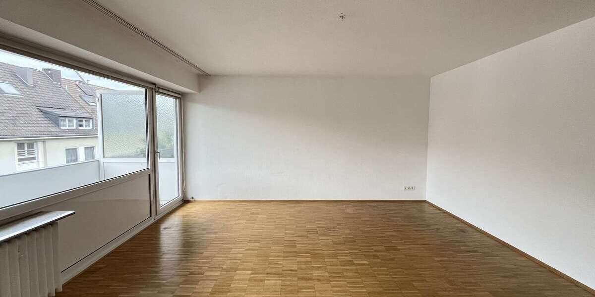 Etagenwohnung Düsseldorf Unterrath - 2 Zimmer, 70 m&sup2;, 255.000&euro; | Angebot:27356302