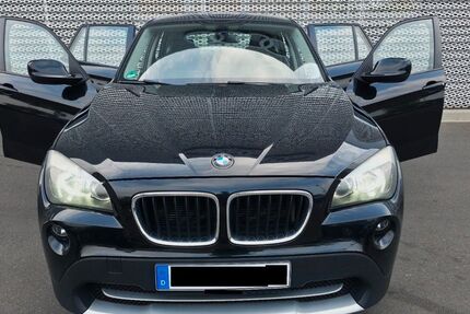BMW X1 157.000 km 6.299 &euro; Düsseldorf 40235