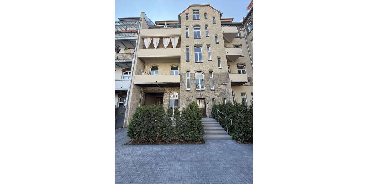 Etagenwohnung Düsseldorf Unterbilk - 2 Zimmer, 82 m&sup2;, 1.890&euro; | Angebot:27476359