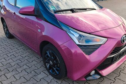 Toyota Aygo (X) 24.500 km 8.600 &euro; Tönisvorst 47918