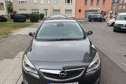 Opel Astra 152.300 km 5.800 &euro; Mönchengladbach 41236