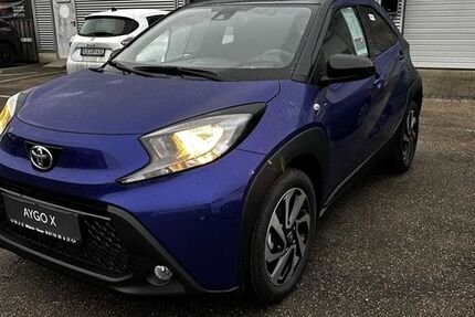 Toyota Aygo (X) 2.500 km 16.980 &euro; Viersen 41748