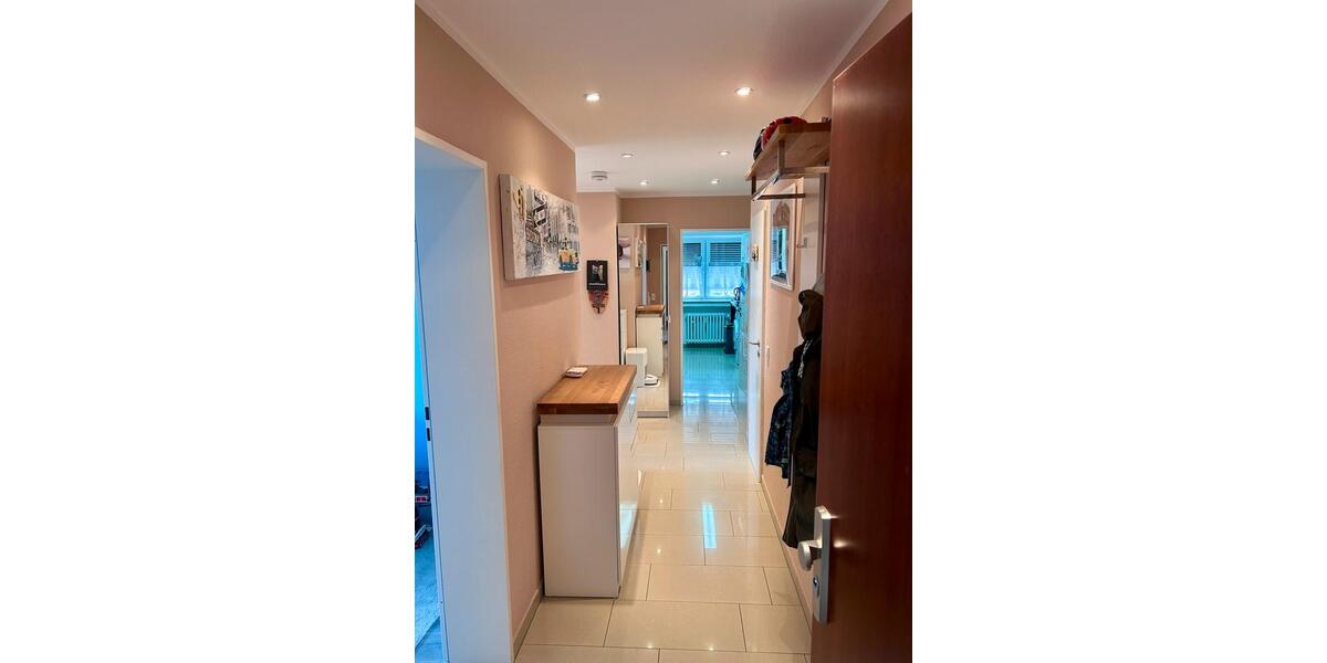 Etagenwohnung Düsseldorf Stadtbezirk 9 - 3 Zimmer, 77 m&sup2;, 329.000&euro; | Angebot:27496400