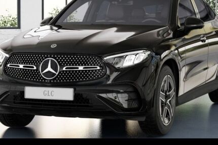 Mercedes-Benz GLC 220 9.900 km 63.990 &euro; Düsseldorf 40470