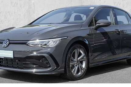 VW Golf 13.556 km 24.440 &euro; Düsseldorf 40474