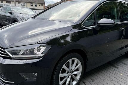 VW Golf Sportsvan 98.565 km 12.990 &euro; Mönchengladbach 41199