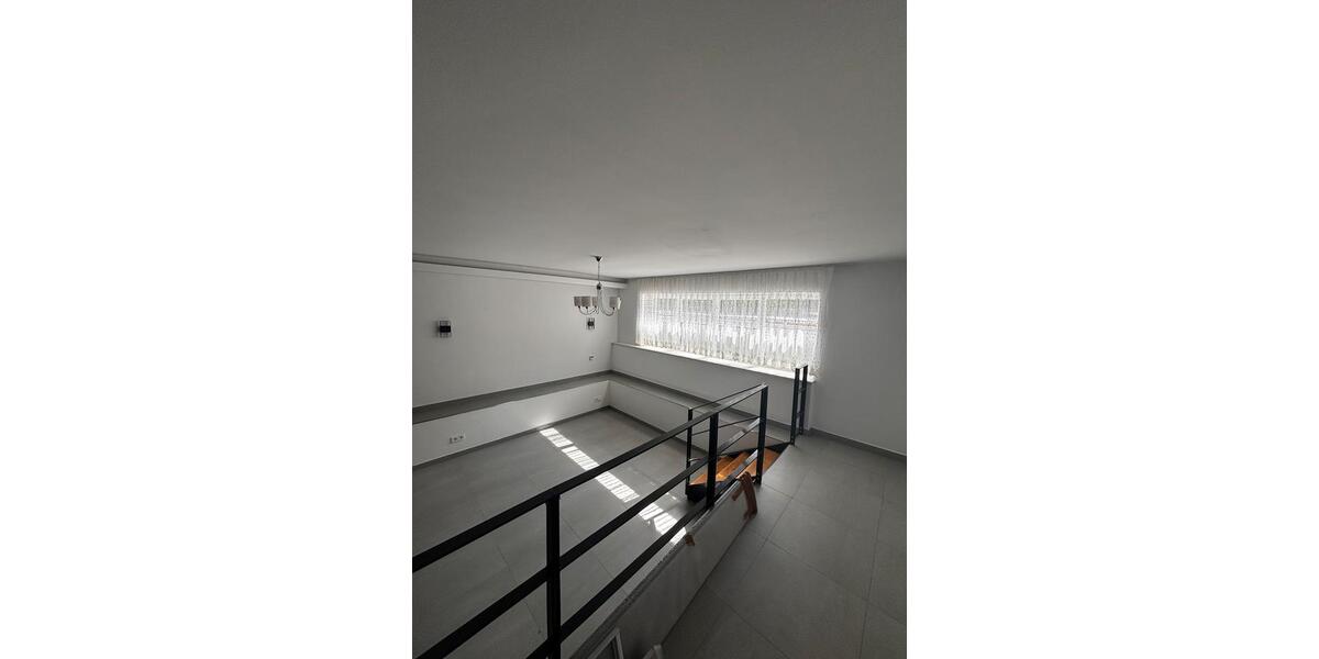 Etagenwohnung Korschenbroich - 1 Zimmer, 79 m&sup2;, 900&euro; | Angebot:26678016