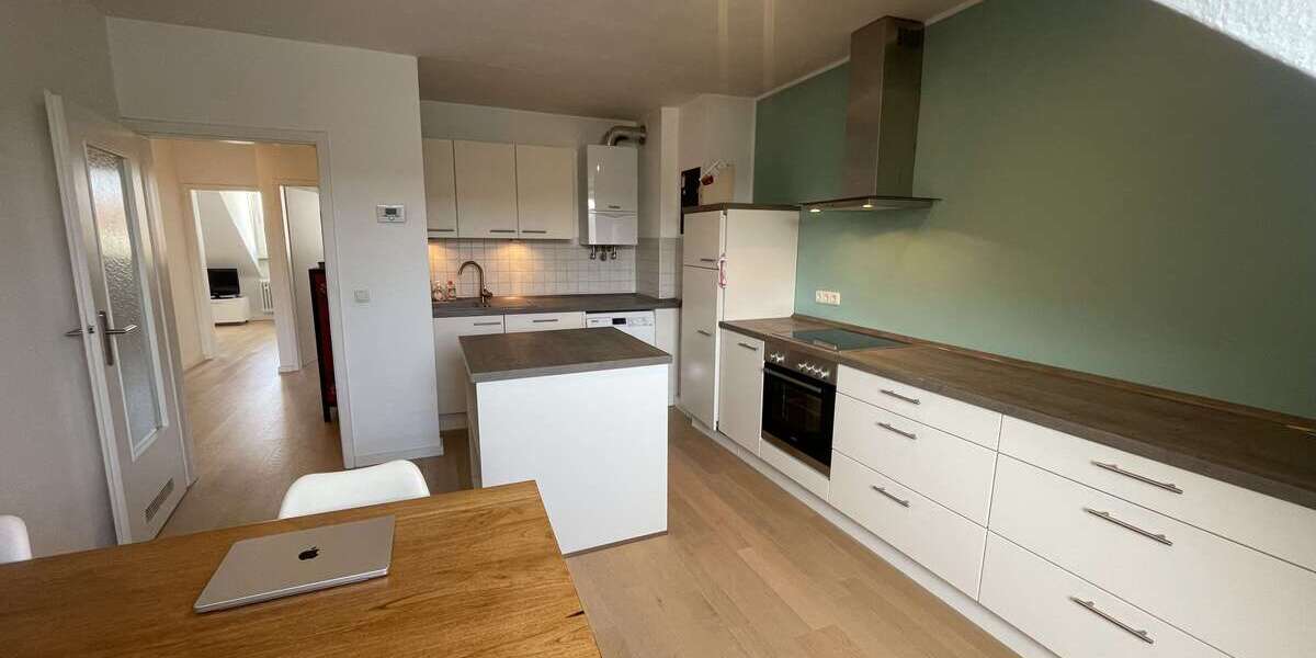 Etagenwohnung Düsseldorf Düsseltal - 3 Zimmer, 64 m&sup2;, 900&euro; | Angebot:27475575
