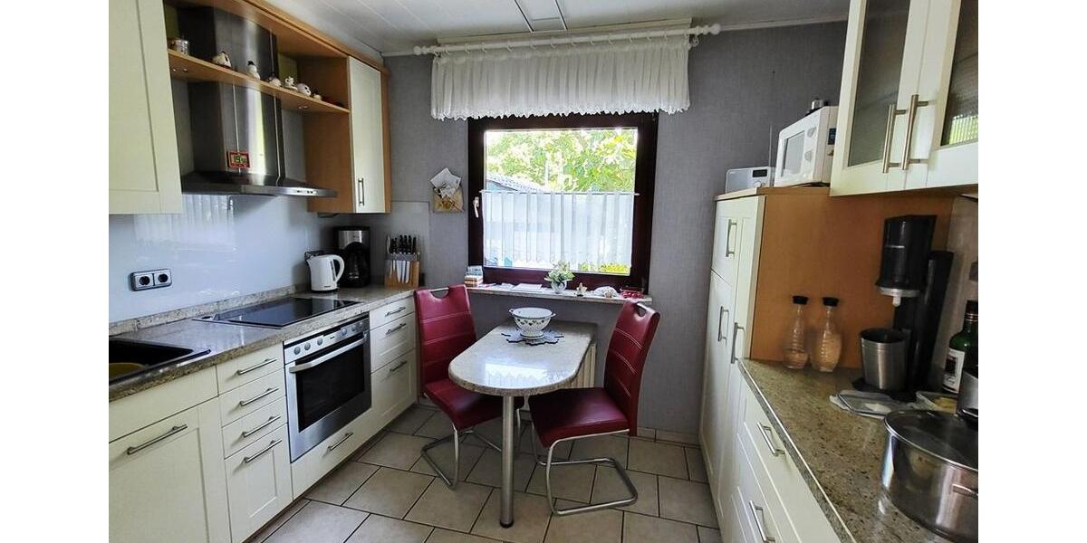Einfamilienhaus Bedburg - 3 Zimmer, 108 m&sup2;, 420.000&euro; | Angebot:26800153