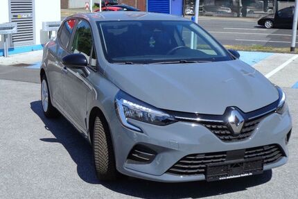 Renault Clio 23.671 km 12.890 &euro; Mönchengladbach 41068