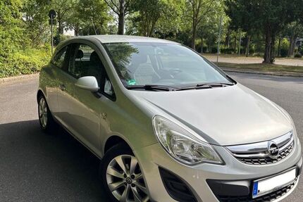 Opel Corsa 76.200 km 4.499 &euro; Krefeld 47807