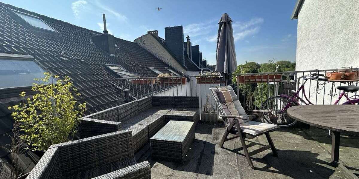 Etagenwohnung Düsseldorf Oberbilk - 2 Zimmer, 54 m&sup2;, 145.000&euro; | Angebot:27374767