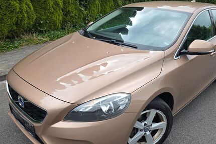 Volvo V40 303.788 km 3.700 &euro; Nettetal 41334