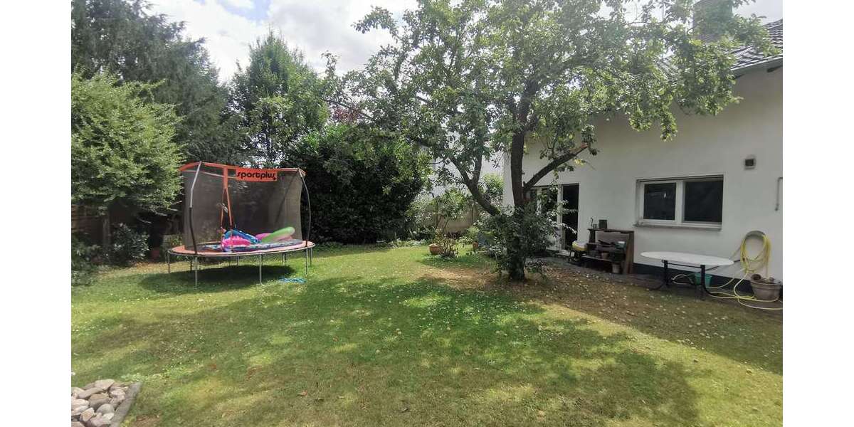 Einfamilienhaus Mönchengladbach Süd - 9 Zimmer, 238 m&sup2;, 690.000&euro; | Angebot:27113136