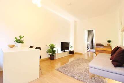 Zimmer Düsseldorf Derendorf - 2 Zimmer, 1.350&euro; | Angebot:24742702